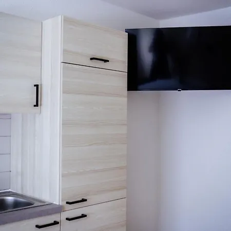 Apartment Salt Apartments - Modern, 4 Personen, Nahe S-Bahn *