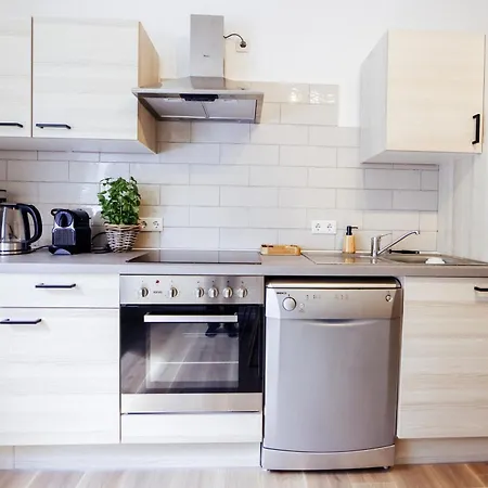 Apartment Salt Apartments - Modern, 4 Personen, Nahe S-Bahn *